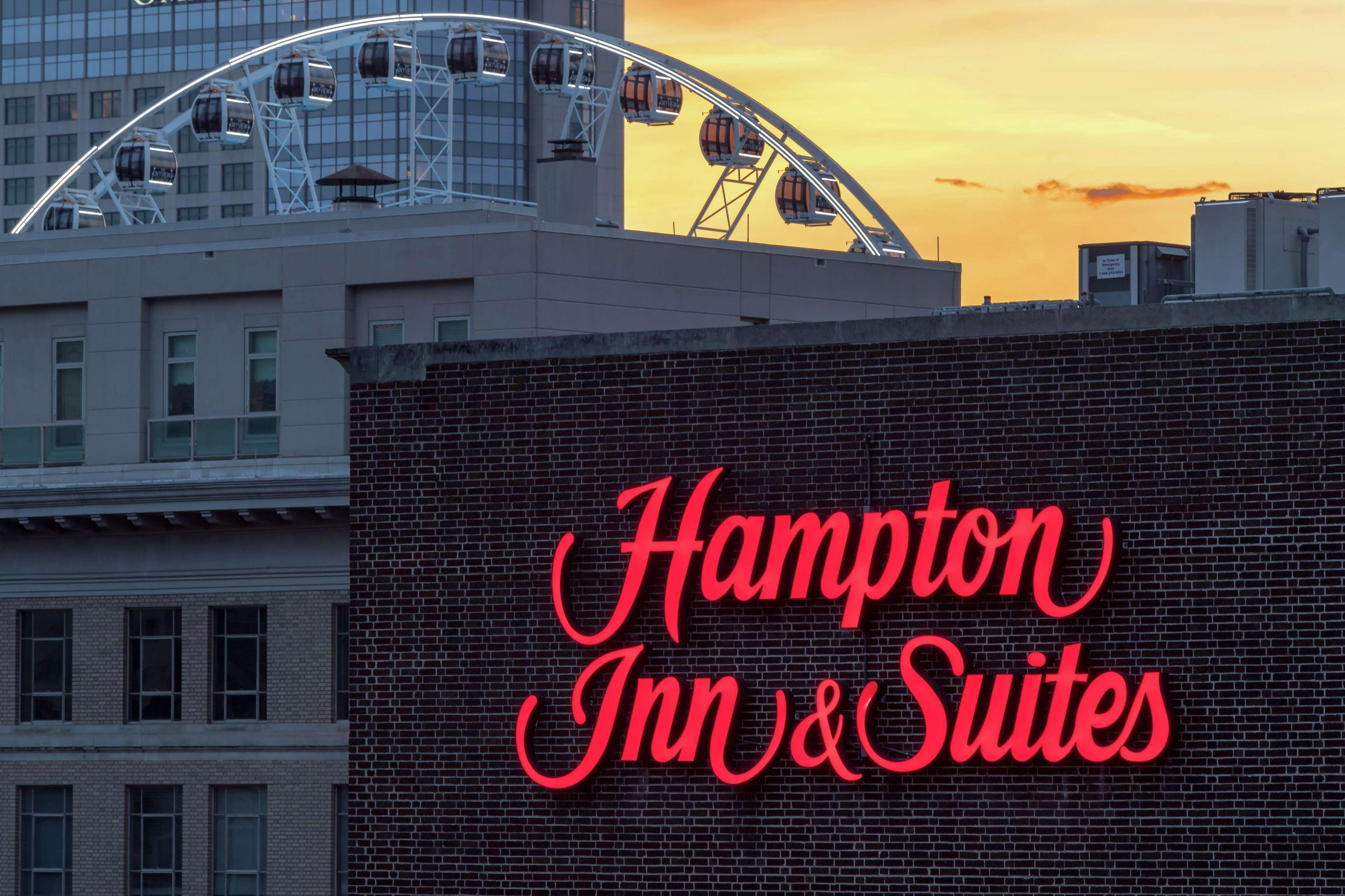 Hampton Inn & Suites Atlanta-Downtown Zewnętrze zdjęcie