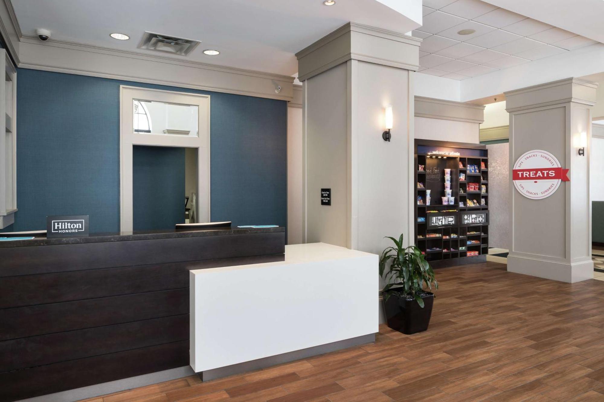 Hampton Inn & Suites Atlanta-Downtown Zewnętrze zdjęcie